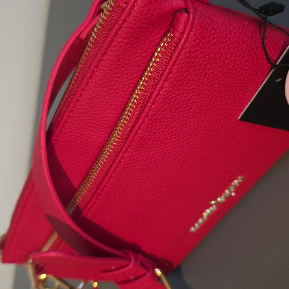 NANETTE LEPORE NWT Shellie Cherry Red Crossbody Bag - Picture 6 of 12